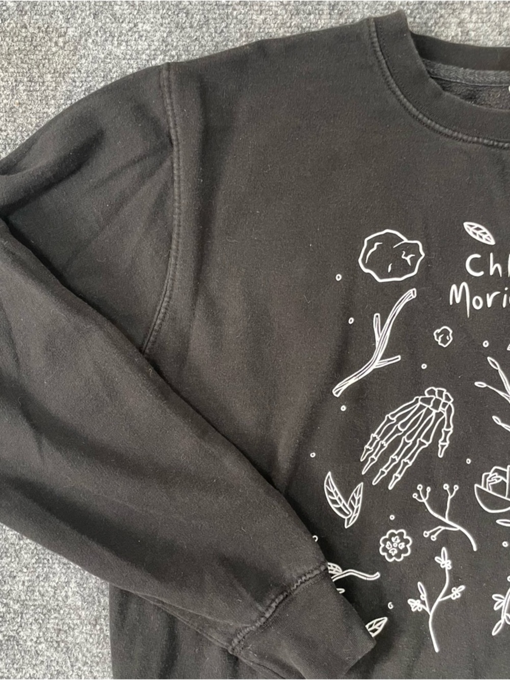 Chloe Moriondo Graphic Sweatshirt Womens Large Black Indie Artist Merch - Picture 4 of 9